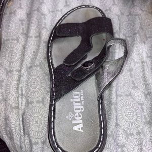 Brand: Alegria color: grey and black size:7.5